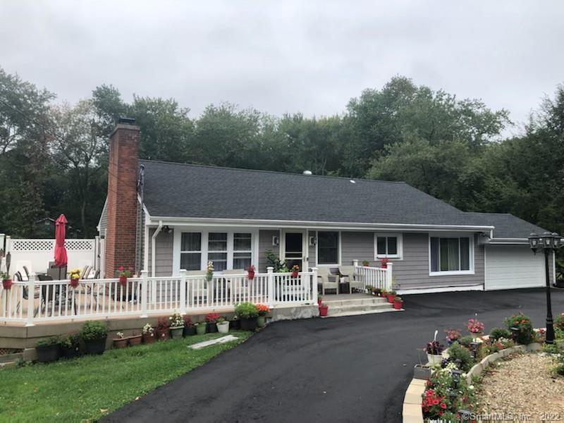 173 Teller Road — exterior photo