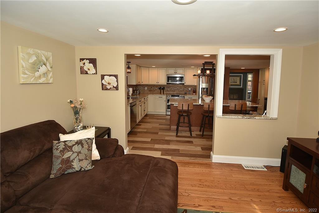 48 Hurlbut Road, Tolland, CT 06084 - Thumbnail 17
