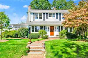 3 Marion Avenue