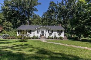 82 Pond Road