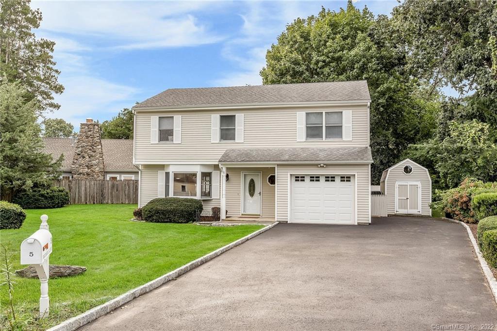5 Bucciarelli Lane — photo 1