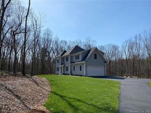 14 Ridge Valley Road