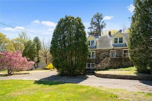 101 Sport Hill Road