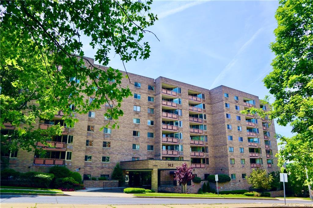 143 Hoyt Street, Unit 5F — exterior photo