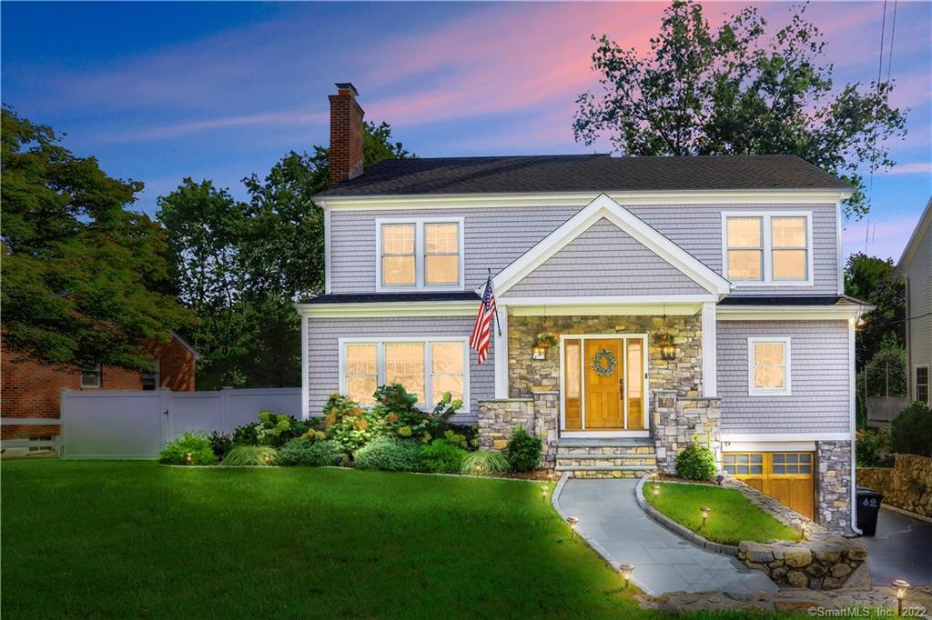 73 Pershing Avenue — exterior photo