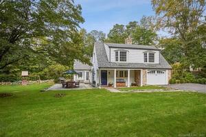 17 Hanford Lane