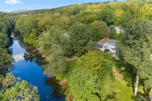130 Lyons Plain Road