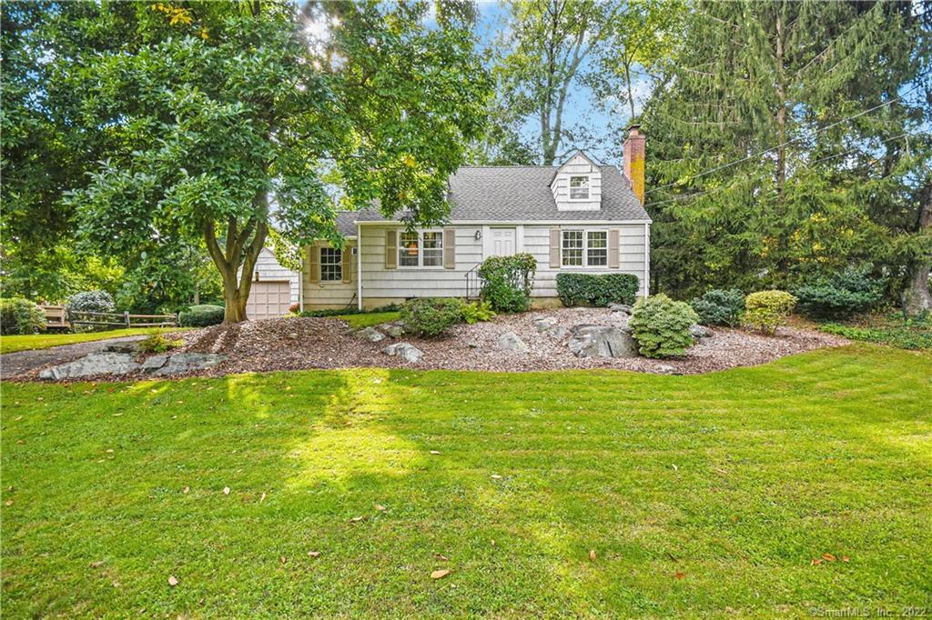 16 Burchard Lane — photo 1