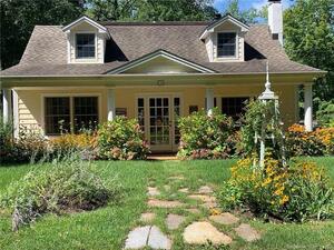 14 Loren Lane