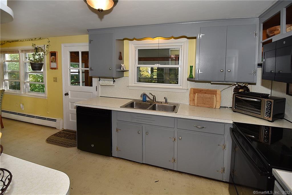 330 Hillhurst Avenue, New Britain, CT 06053 - Thumbnail 14