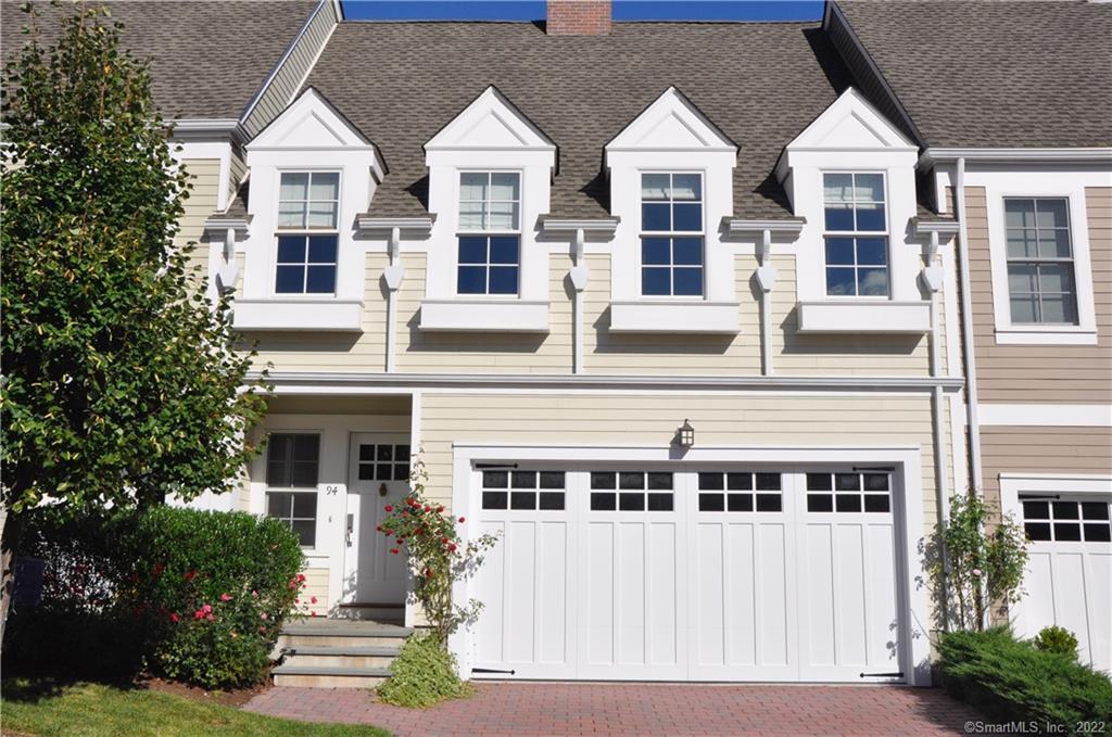 77 Havemeyer Lane, Unit 94 — exterior photo