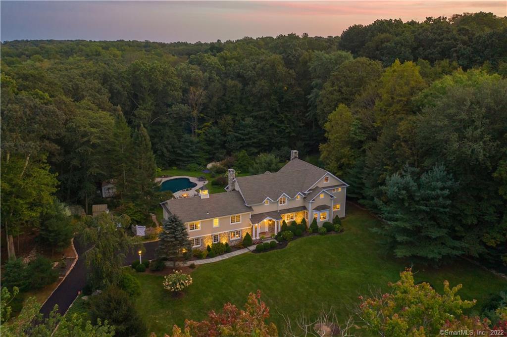 66 Merry Lane — exterior photo