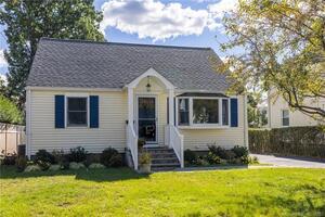 32 Baxter Drive