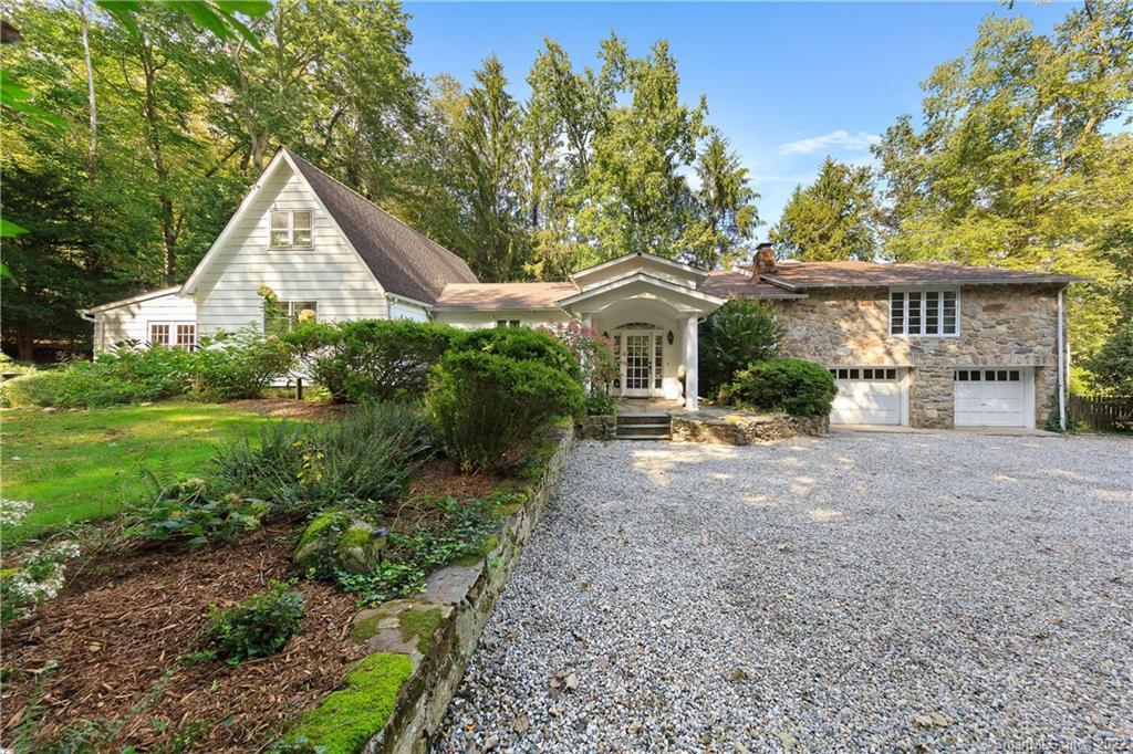 21 Crawford Road — exterior photo