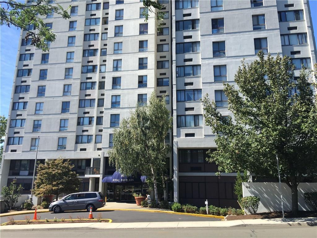 60 Strawberry Hill Avenue, Unit 307 — exterior photo
