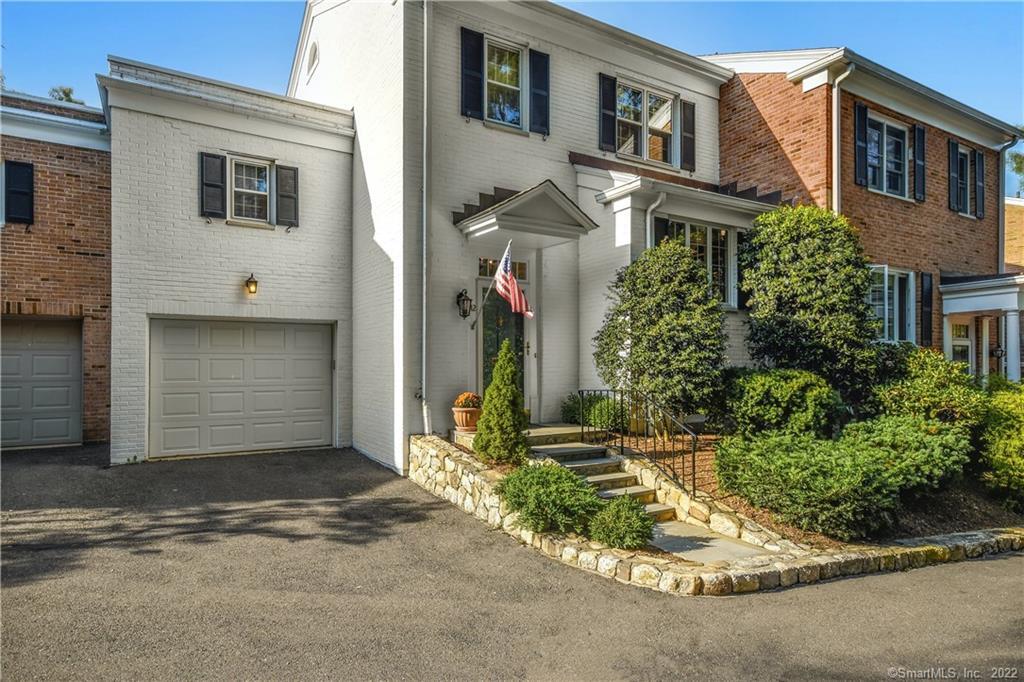 205 Main Street, Unit 42 — exterior photo