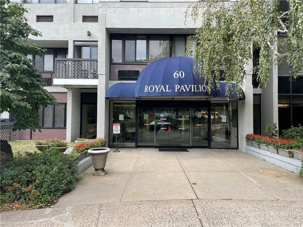 60 Strawberry Hill Avenue, Unit 714 — exterior photo