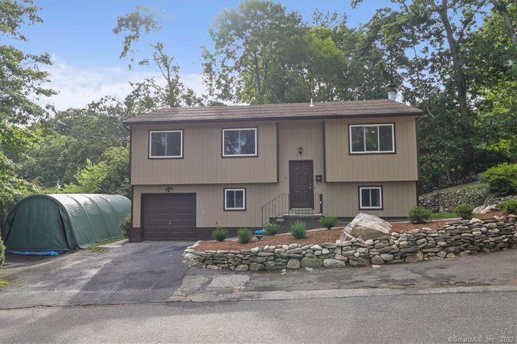 36 Rutz Street — exterior photo
