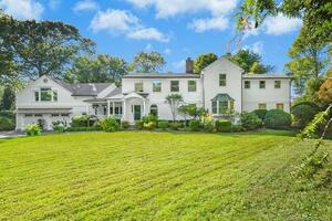 34 Sturges Commons