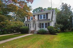 32 Lincoln Street