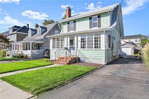 9 Norman Avenue