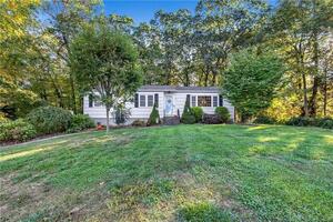 22 Woodfield Drive
