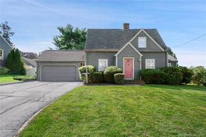 81 Killian Avenue
