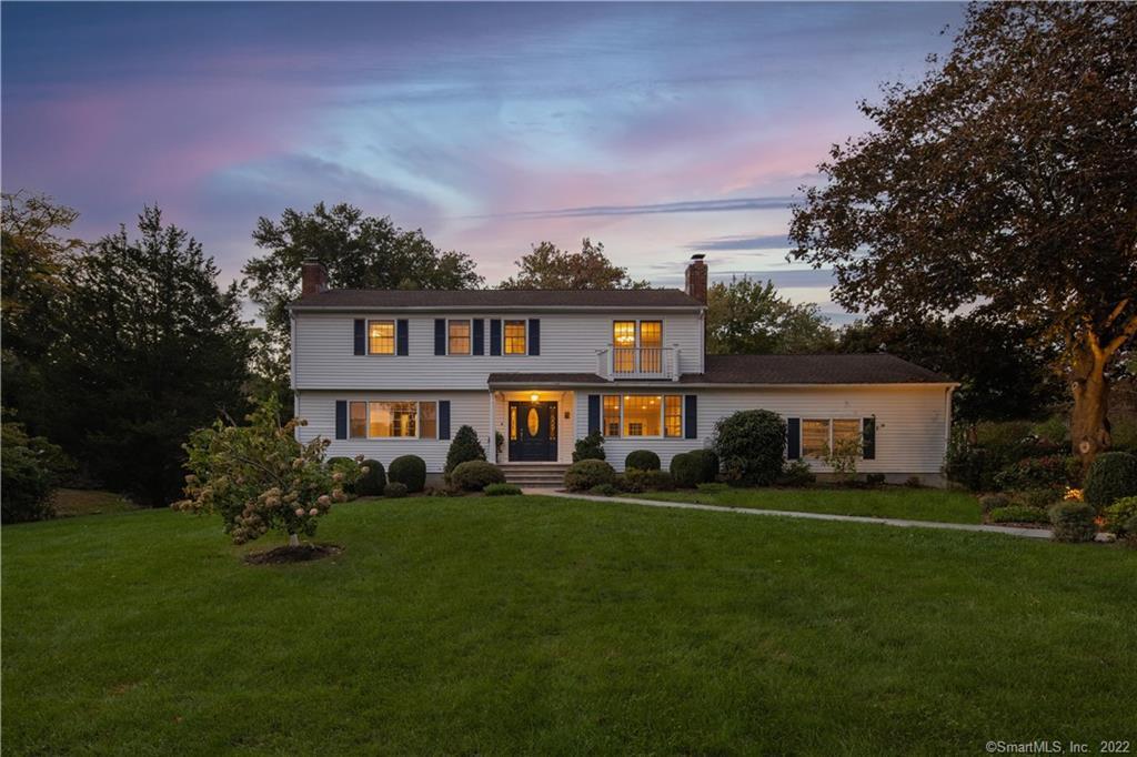 304 Saugatuck Avenue — exterior photo