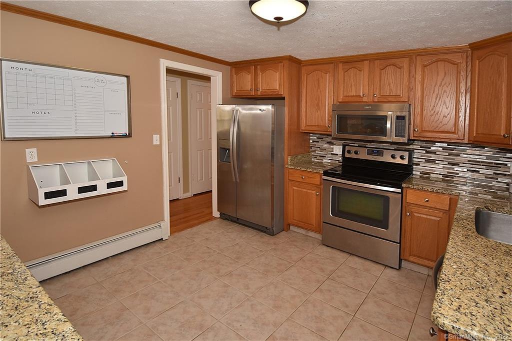 4 Hillside Drive, Ellington, CT 06029 - Thumbnail 15