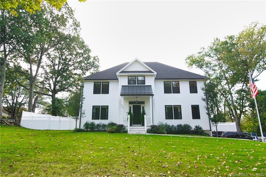 111 Shelter Rock Road — exterior photo