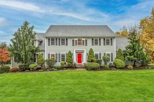 6 Winter Ridge Road