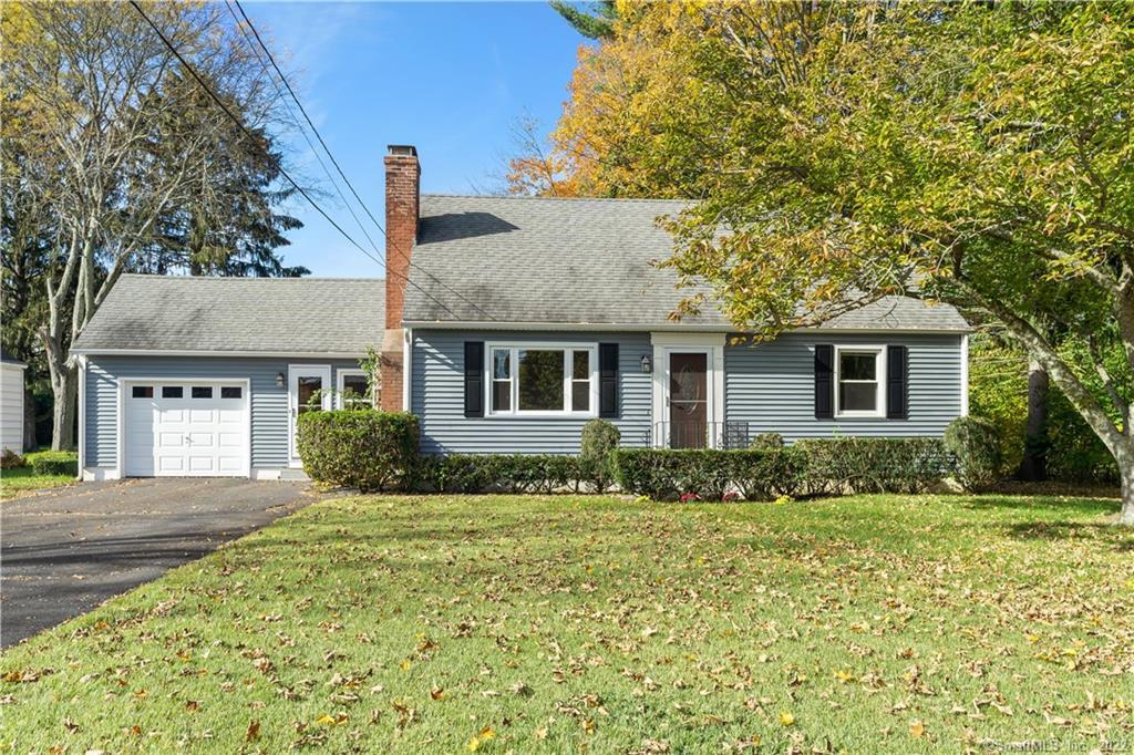 Main property photo