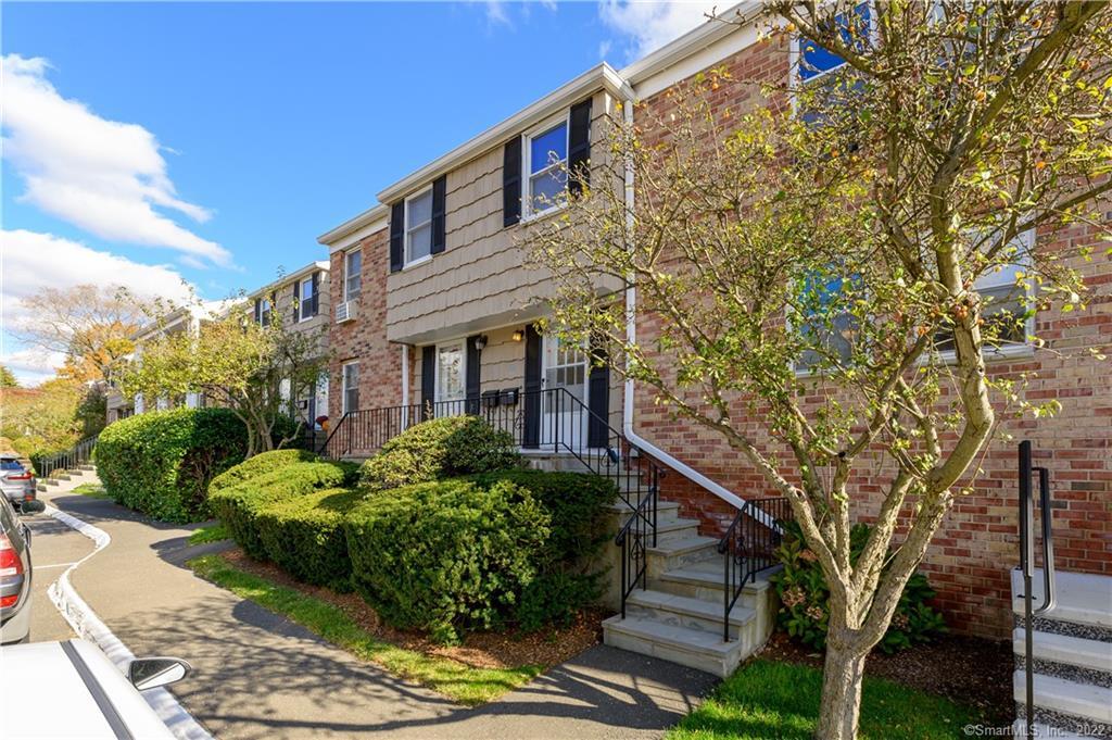 20 Weed Hill Avenue, Unit L — exterior photo