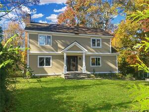 1 Chestnut Hill Road