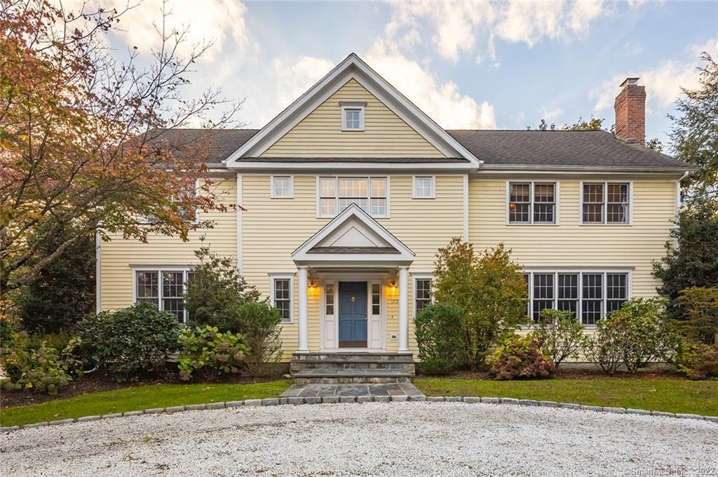 1215 Bronson Road — exterior photo