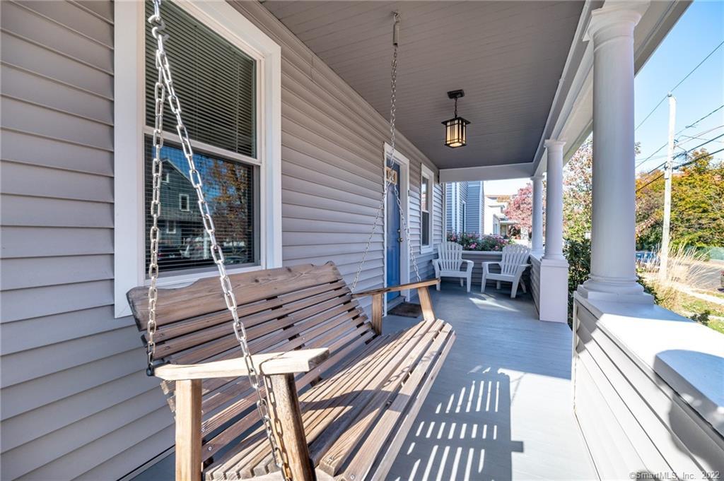 43 Waterbury Avenue, Unit 1 — exterior photo