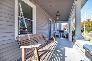 43 Waterbury Avenue, Unit 1