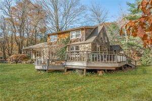 5 Brenner Lane