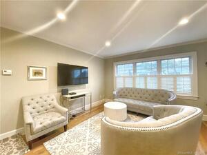 5 Elmcrest Terrace, Unit 7