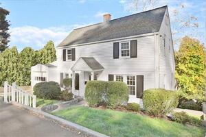 49 Nicholas Avenue