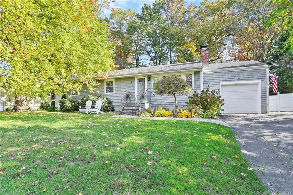 4 Beechwood Road — exterior photo