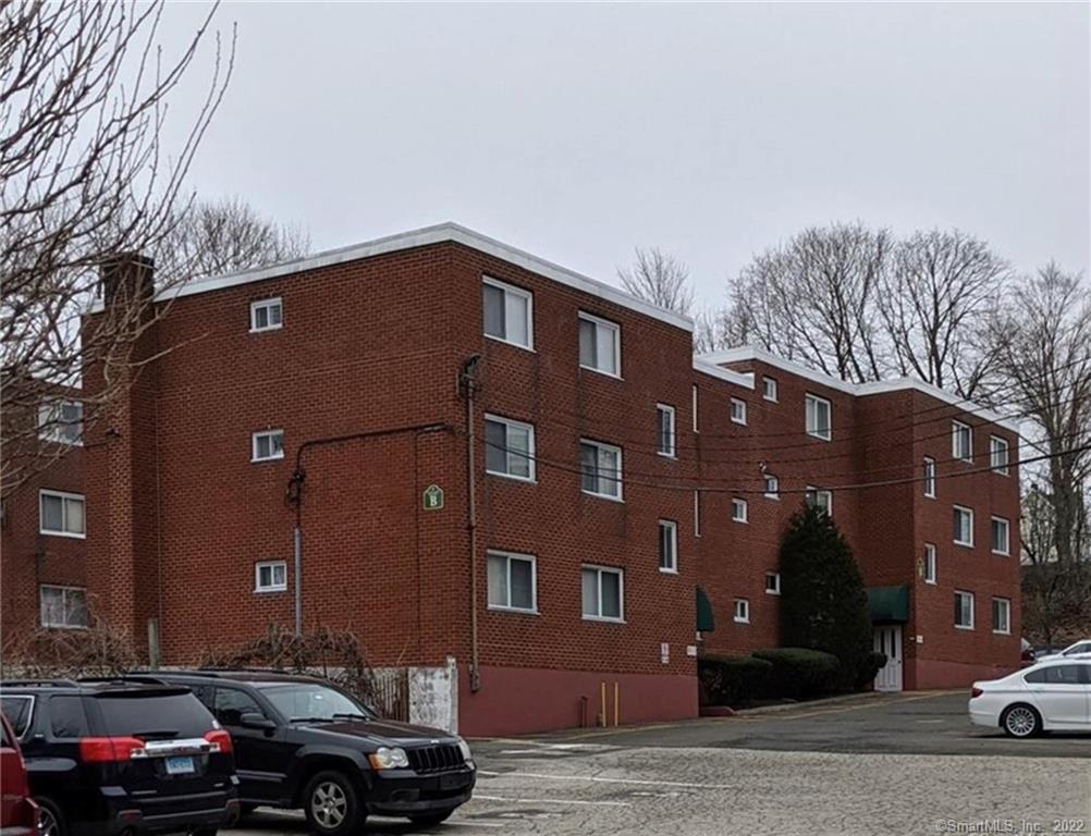 18 Prospect Avenue, Unit B9 — exterior photo