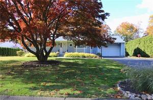 71 Archer Lane