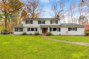 121 Dundee Road