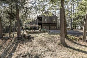 16 Black Cherry Lane
