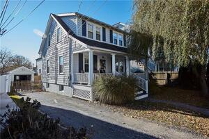 12 Neptune Avenue