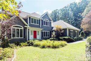 76 Graenest Ridge Road