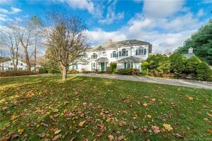 88 Bayberry Lane