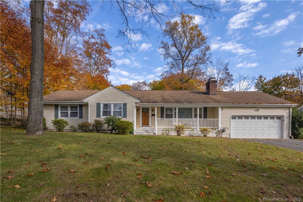 93 Crestwood Drive — exterior photo