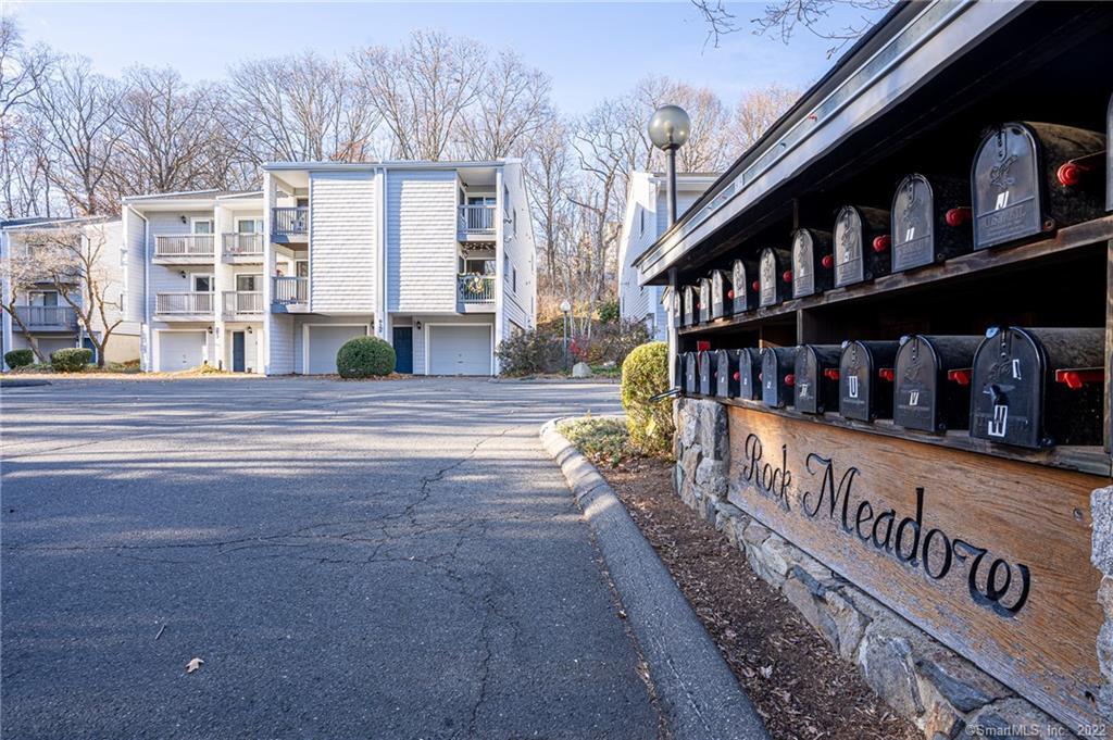 16 Rockmeadow Road, Unit N — exterior photo